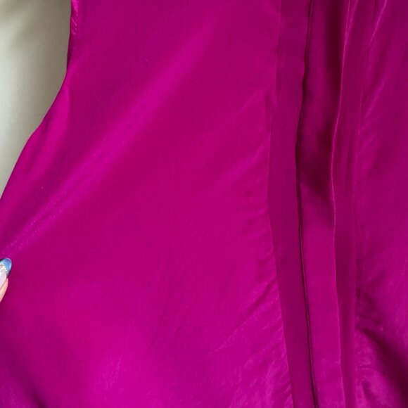 Vince Fuchsia Pink Sleeveless 100% Silk Blouse Button Down Top Size 4 Small - Picture 9 of 9